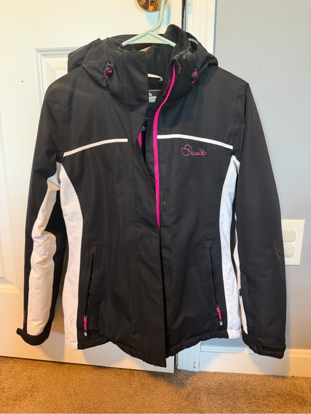 Dare2b Black and White Ski Jacket with Pink Accents
